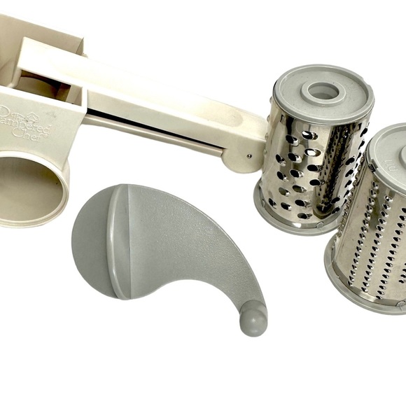 Pampered Chef Kitchen Discontinued Pampered Chef Deluxe Cheese